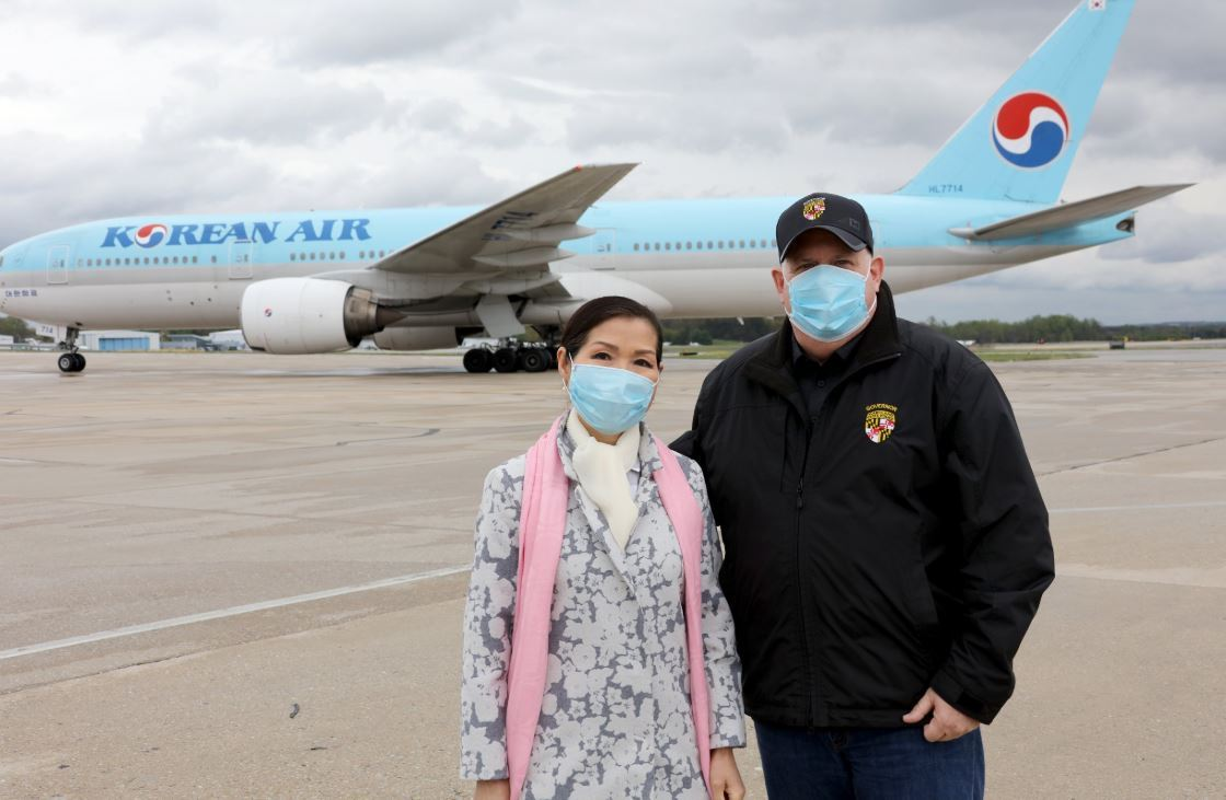 清晨巴塞罗那主帅复盘——德国杯节点到来，球迷炸锅，临场指挥获称赞(巴塞罗那32皇马)